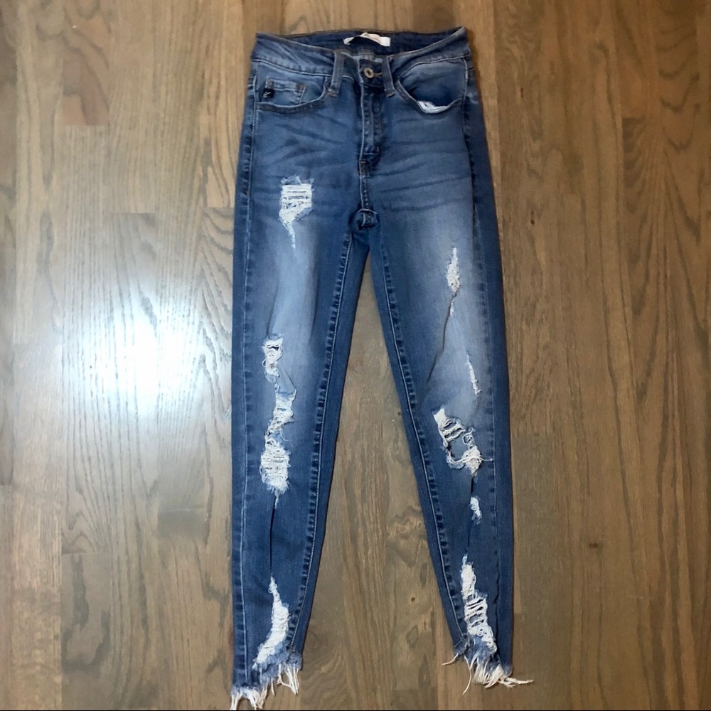 KanCan Ripped Skinny Jeans